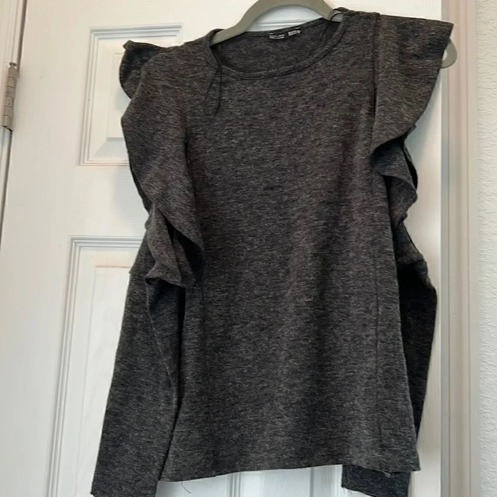Zara Size Small Grey Sweater Top - Sleeves - Open Shoulder Long Sleeve Top - NEW